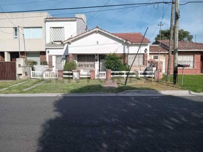 MOSCONI 2176, General Pueyrredón, Buenos Aires (fuera De GBA) 7600, Argentine