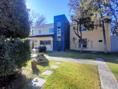 Argentinidad 3043, Moreno, GBA Oeste 00001, Argentyna