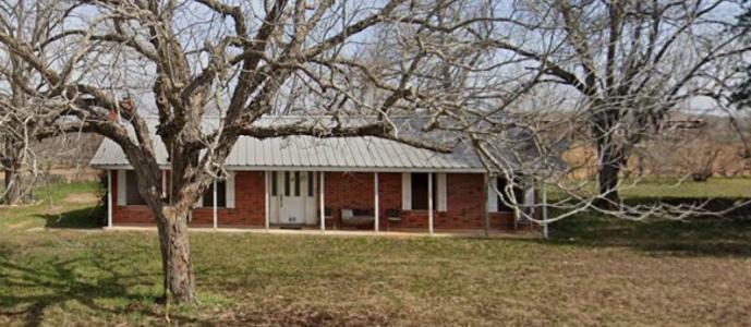 1645 FM 3432, Adkins, Texas 78101, USA