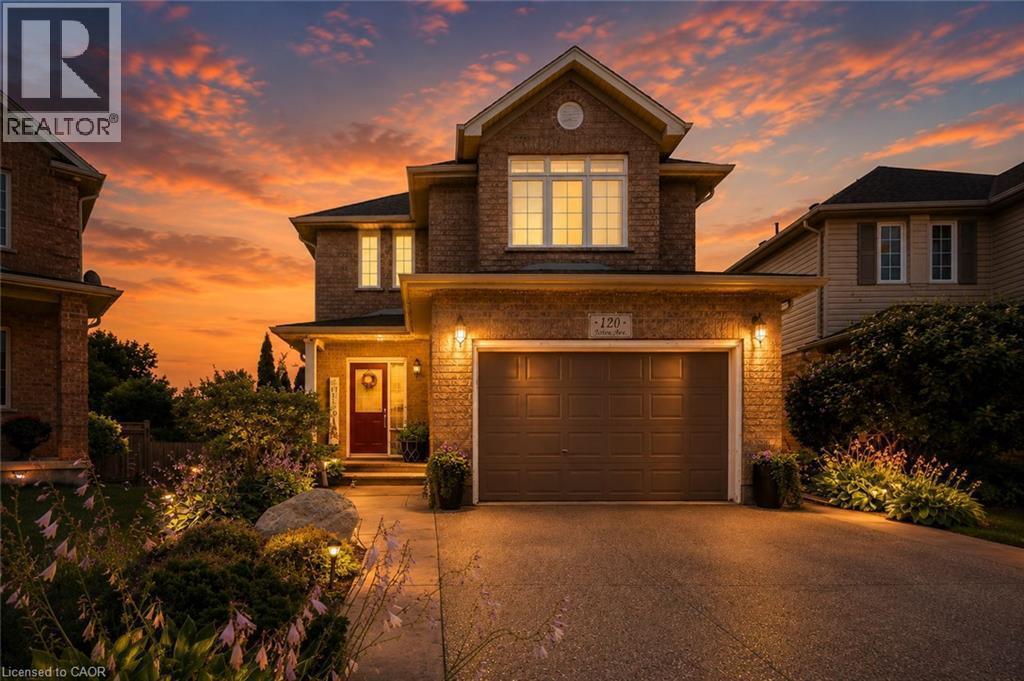 120 YATES AVENUE, Cambridge, Ontario N1P 0A4, Kanada