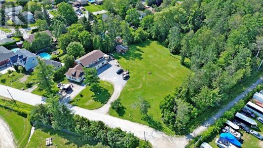 76 MARKET STREET, Georgina (sutton & Jackson's Point), Ontario L0E 1R0, Canada