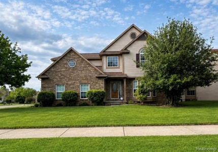 8366 Sherwood Drive, Grand Blanc Twp, Michigan 48439, USA
