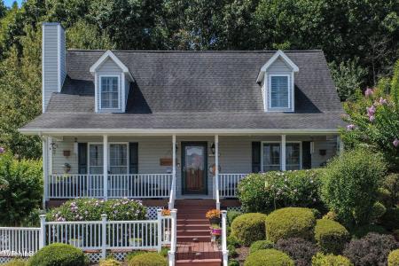 1018 Sunrise Valley Drive, Johnson City, Tennessee 37604, États-Unis