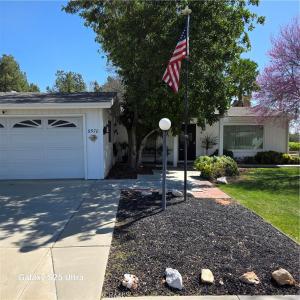 9570 Crestknoll, Calimesa, Калифорния 92320, Соединенные Штаты