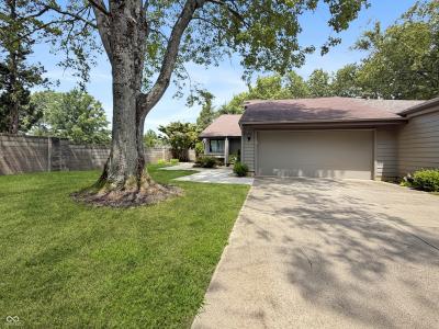 4692 Carya Square, Columbus, Indiana 47201, USA