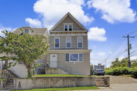 20 aka 22 Crescent Place, Yonkers, New York 10704, USA