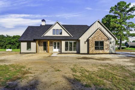 121 Welch Hill Top Rd , Lufkin, Texas 75901, USA