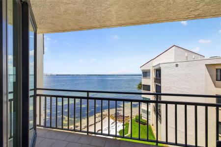 5541 Puerta Del Sol Blvd S #412, St. Petersburg, Florida 33715, USA