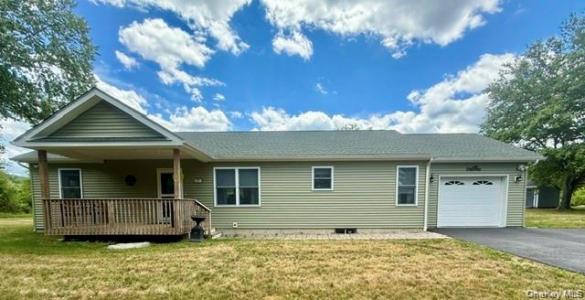 517 Crescent Avenue, Highland, Nowy Jork 12528, USA
