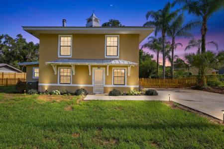 37715 Dixie Avenue, Dade City, Florida 33525, USA