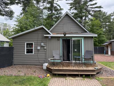 707 McKinley St., Lake Tomahawk, Wisconsin 54487, USA
