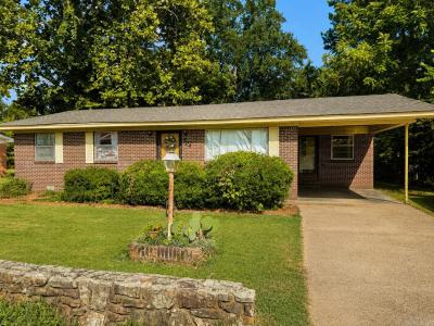 904 N Moose Street, Morrilton, Arkansas 72110, USA