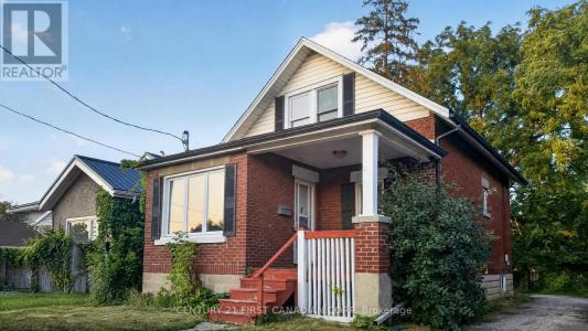 384 WHARNCLIFFE ROAD SOUTH, London South (south F), Ontario N6J 2M1, Canada