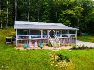 363 Hog Lot Road, Rogersville, Tennessee 37857, USA