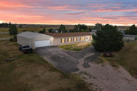 2401 Draper Rd, Cheyenne, Wyoming 82001, HOA KỲ