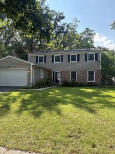 1613 Clyde Drive, Naperville, Illinois 60565, USA