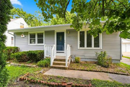 3005 Madison Avenue, Des Moines, Iowa 50310, USA