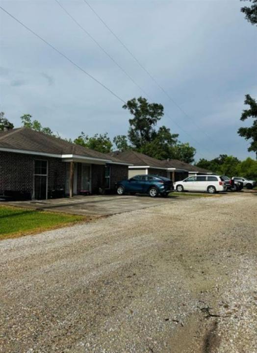 918 Brady Street, Sulphur, Louisiana 70663, USA