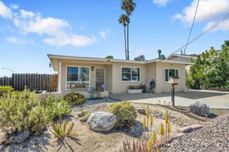 3504 Glade St, San Diego, California 92115, USA
