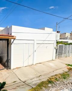 San Agustín 288,, Tlajomulco De Zúñiga, Jalisco 45645, Messico