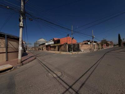 Calle Alexander Fleming y Claudio Calderon , Oeste, Cochabamba 00001, 玻利维亚