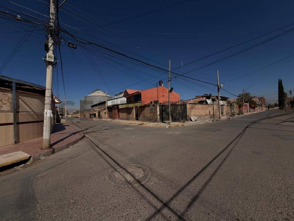 Calle Alexander Fleming y Claudio Calderon , Oeste, Cochabamba 00001, 玻利维亚