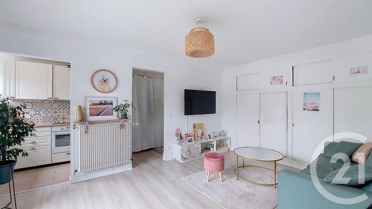 Gournay Sur Marne, Île-de-France 93460, France