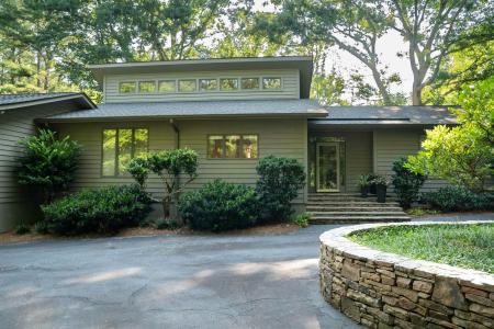 100 Wood Lily Lane, Spartanburg, South Carolina 29307, USA
