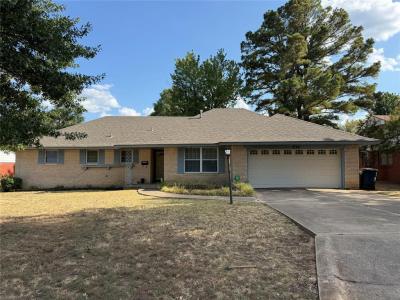 1205 Charles Drive, Shawnee, Oklahoma 74804, USA