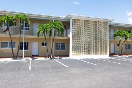 19417 Gulf Blvd # E109, Indian Shores, Florida 33785, USA