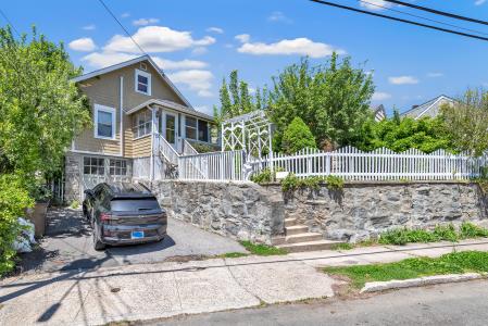 17 Reynolds Avenue, Stamford, كونيتيكت 06905, الولايات المتحدة