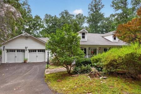 654 Oaklands Drive, Talking Rock, Georgia 30175, Stati Uniti