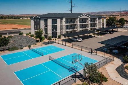 1167 E TELEGRAPH ST A101, Washington, Utah 84780, Stati Uniti