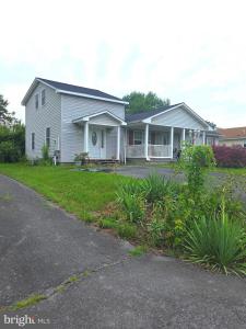 102 Geneva Place, Winchester, Virginia 22603, USA