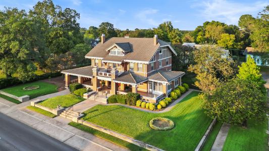 500 Hickory St., Texarkana, Arkansas 71854, USA