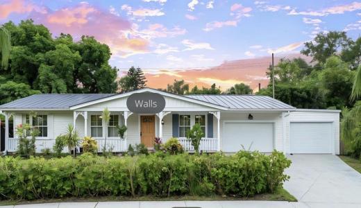 120 Banyan Drive, Port St Lucie, Florida 34952, USA