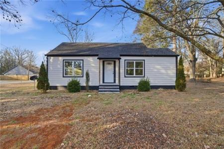 303 Glen Iris Drive, Monroe, Geórgia 30655, Estados Unidos