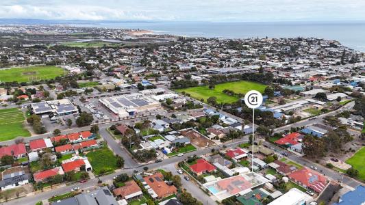 1 Barry Street, Christies Beach, SA 5165, Australia