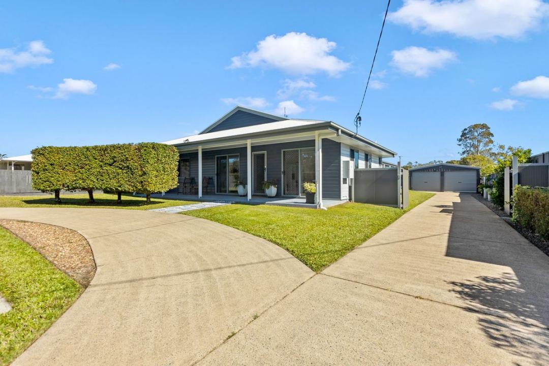 64 Gympie Road, Tin Can Bay, QLD 4580, Úc