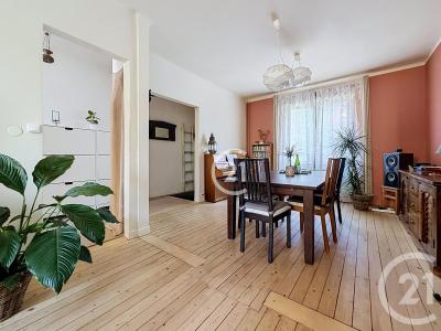 Montreuil, Île-de-France 93100, France