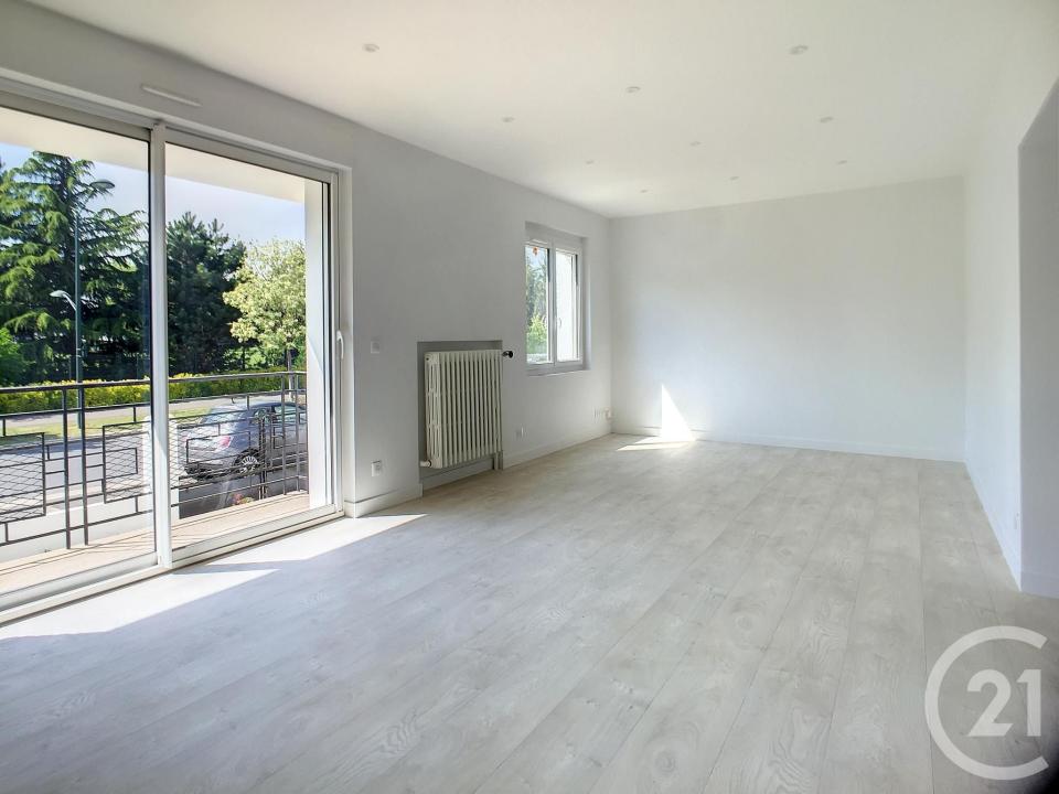 St Cyr Sur Loire, Centro 37540, Francia