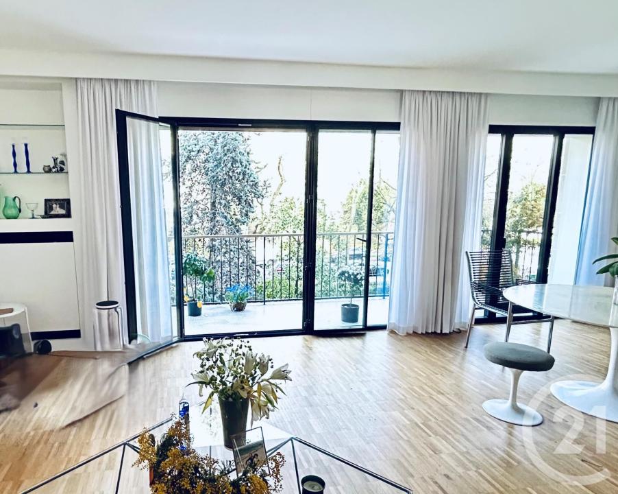 Neuilly Sur Seine, Île-de-France 92200, Frankreich