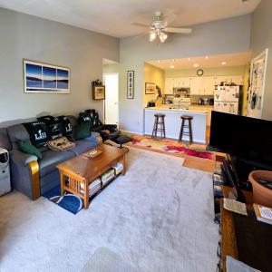 104 Ashton Ct #2nd Floor, West Deptford, New Jersey 08051, Stati Uniti