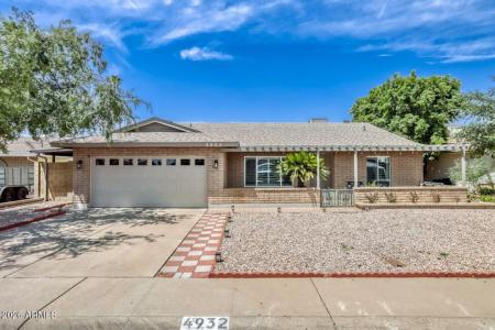 4932 W Mercer Lane, Glendale, 亚利桑纳州 85304, 美国