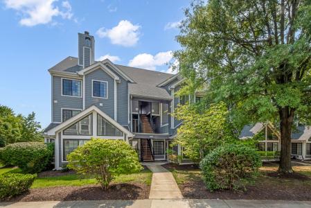 6003 Ellesmere Court , H, Alexandria, Virginia 22315, USA