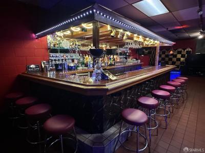 6057 Mission, Daly City, California 94014, USA