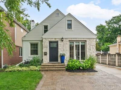 1508 Potter Road, Park Ridge, Illinois 60068, USA