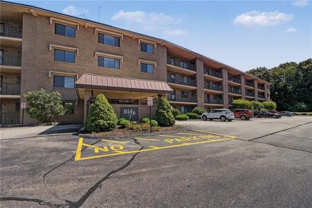 650 East Greenwich Avenue , 7-207, West Warwick, Rhode Island 02893, Estados Unidos