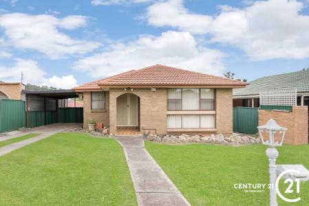 17 Turquoise Crescent, Bossley Park, NSW 2176, Australia
