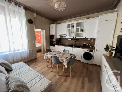 Reims, Champanha-Ardenas 51100, França